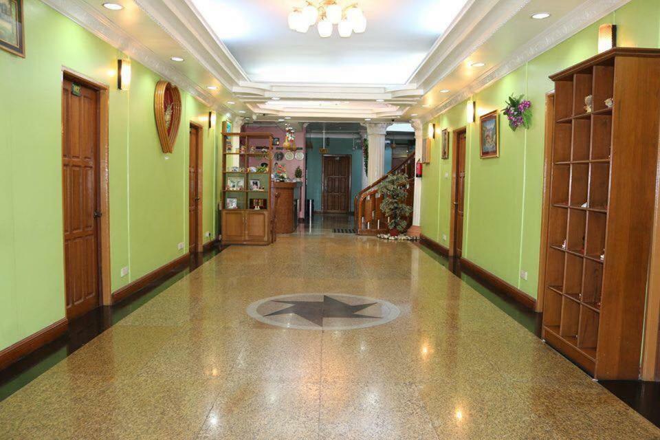 San Yar Shwe Pyi Hotel Yangon Esterno foto